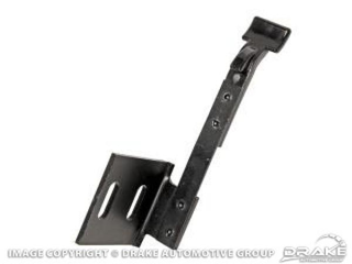 64-68 Convertible Top Hold Down Clamp RH